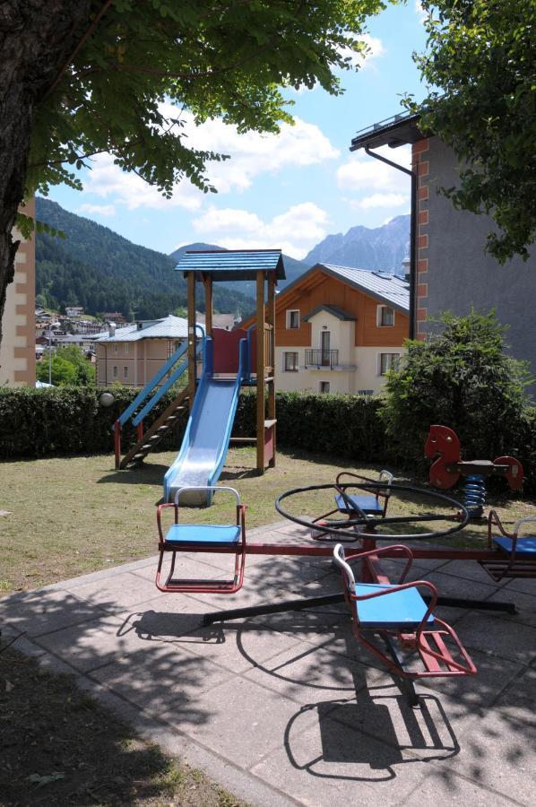 Albergo Vecellio Auronzo di Cadore Exterior photo