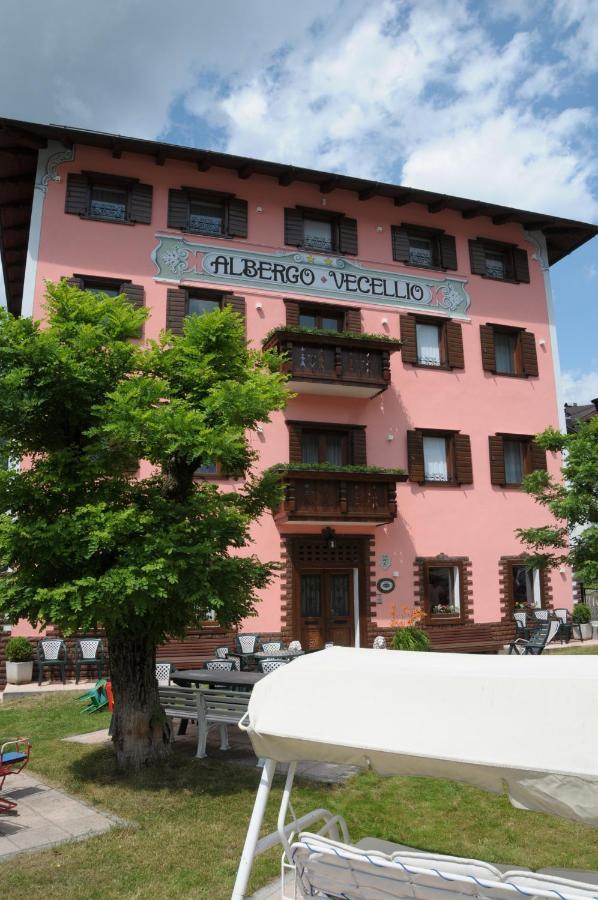 Albergo Vecellio Auronzo di Cadore Exterior photo